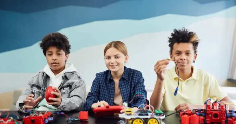 How STEM Toys Teach Basic Engineering Skills